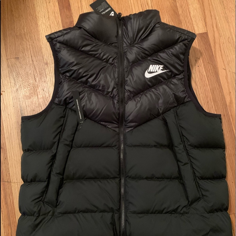 Nike Sportswear Down Fill Puffer Vest Size XL